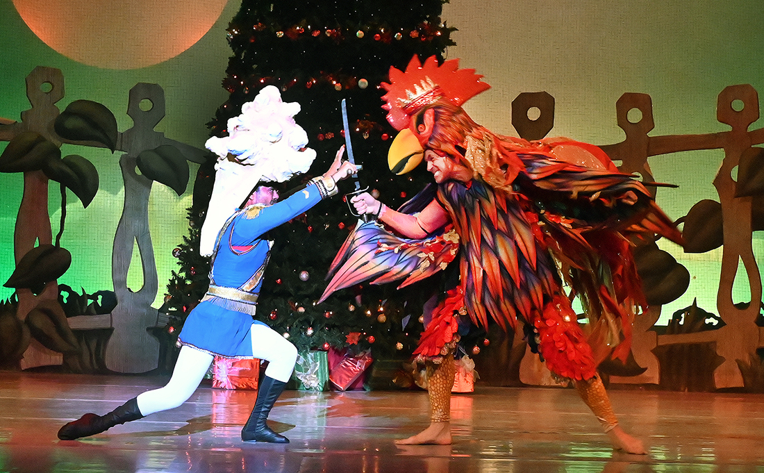 Nutcracker rooster